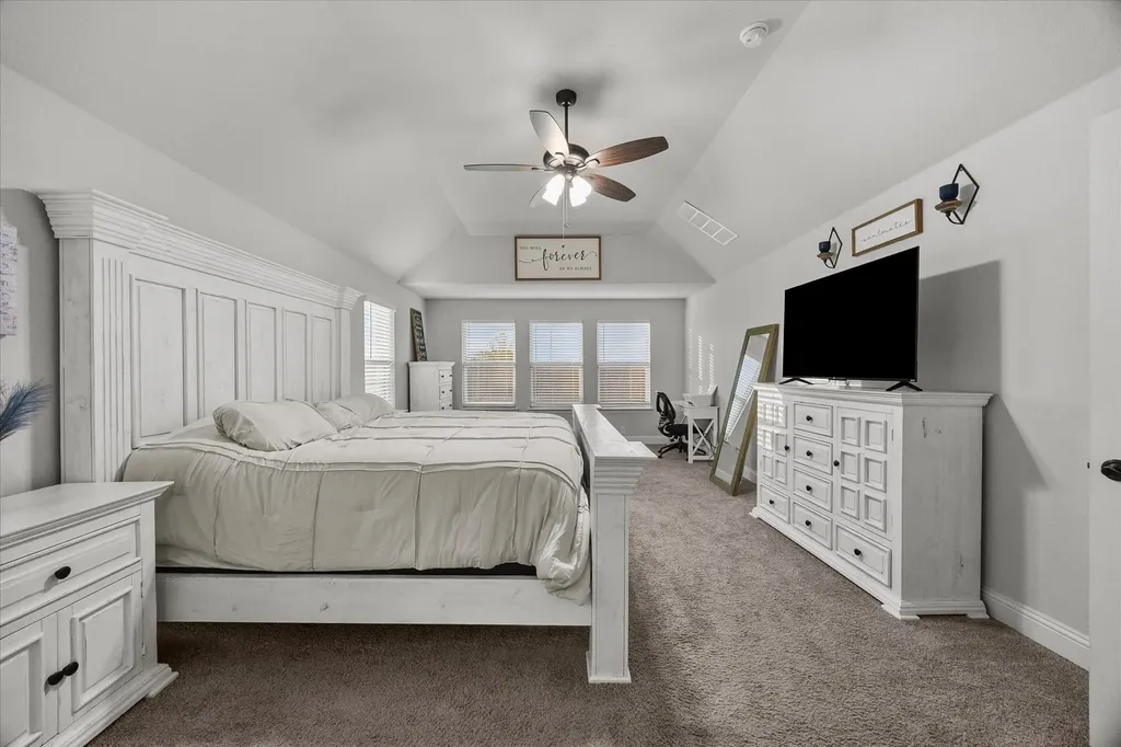 3904 Holly Springs Lane Kaufman TX 75142