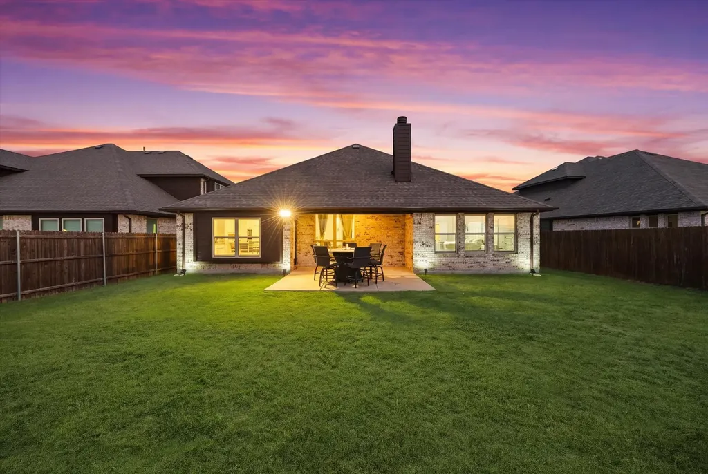 3904 Holly Springs Lane Kaufman TX 75142