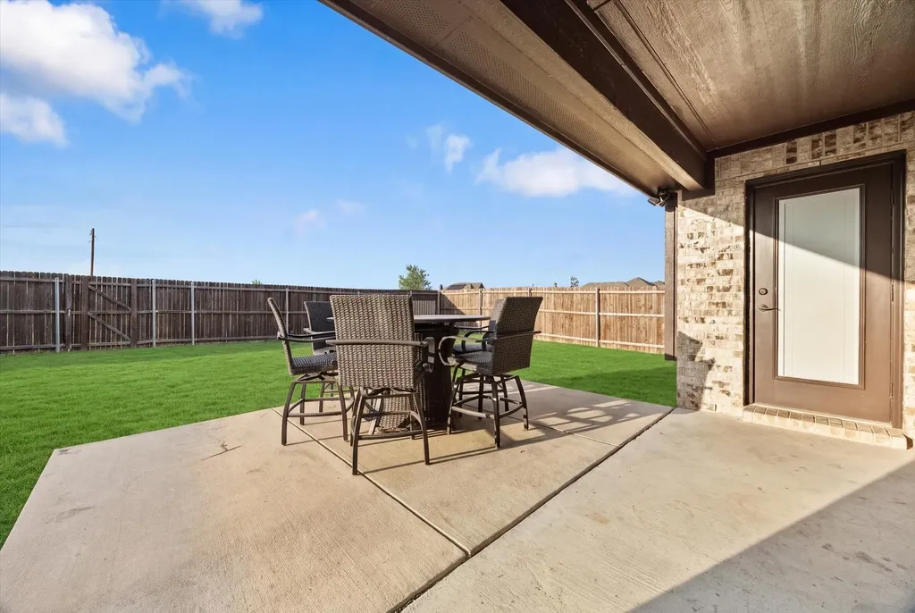 3904 Holly Springs Lane Kaufman TX 75142