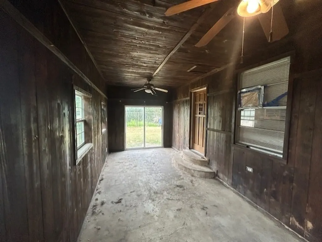 209 E Linda Drive Garland TX 75041