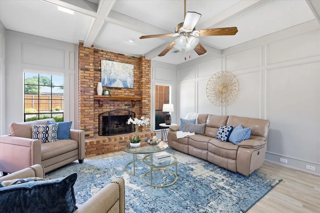 1915 Robin Meadow Circle Carrollton TX 75007