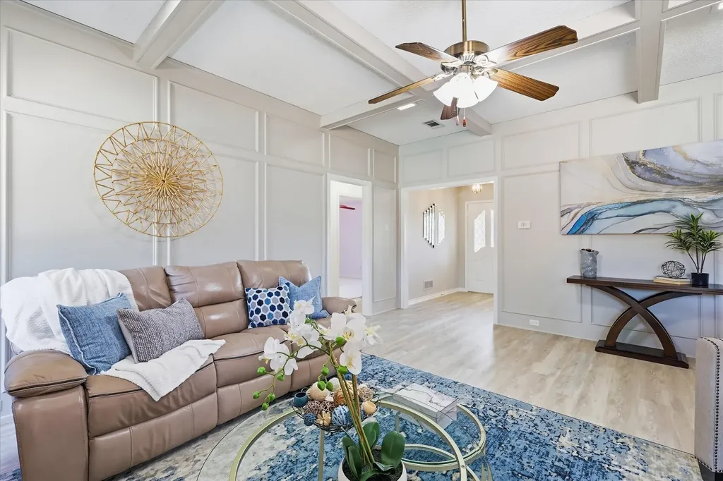 1915 Robin Meadow Circle Carrollton TX 75007
