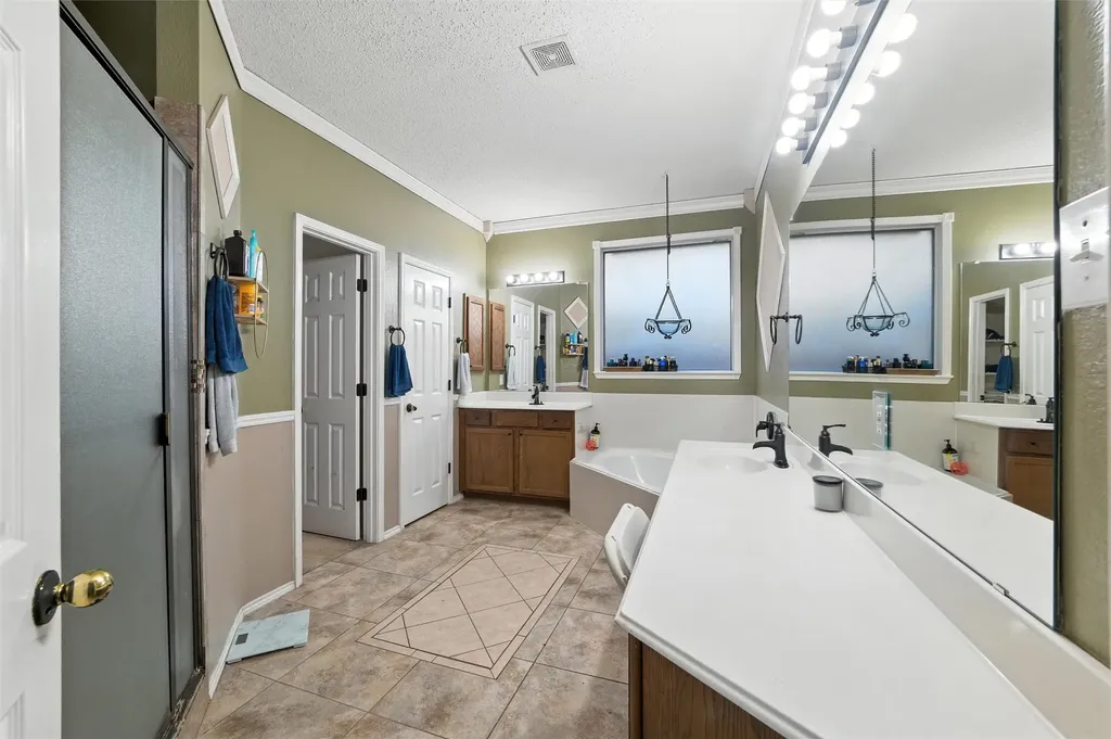 525 Magnolia Trail Desoto TX 75115