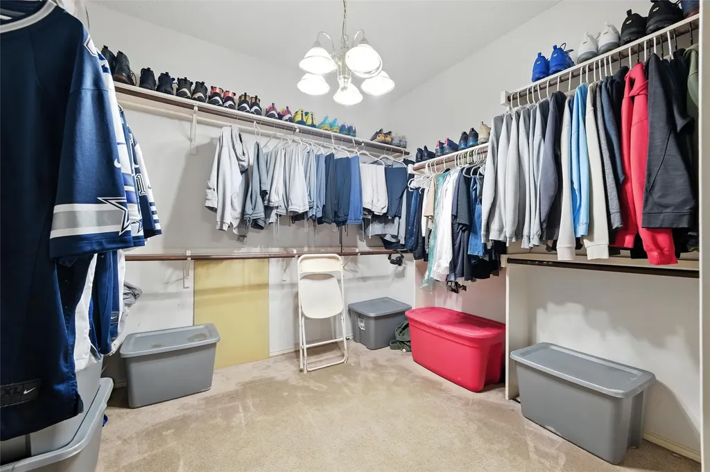 525 Magnolia Trail Desoto TX 75115