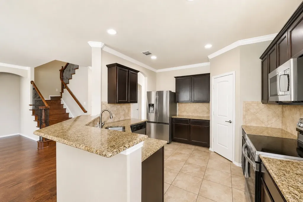 12532 Autumn Leaves Trail Fort Worth TX 76244