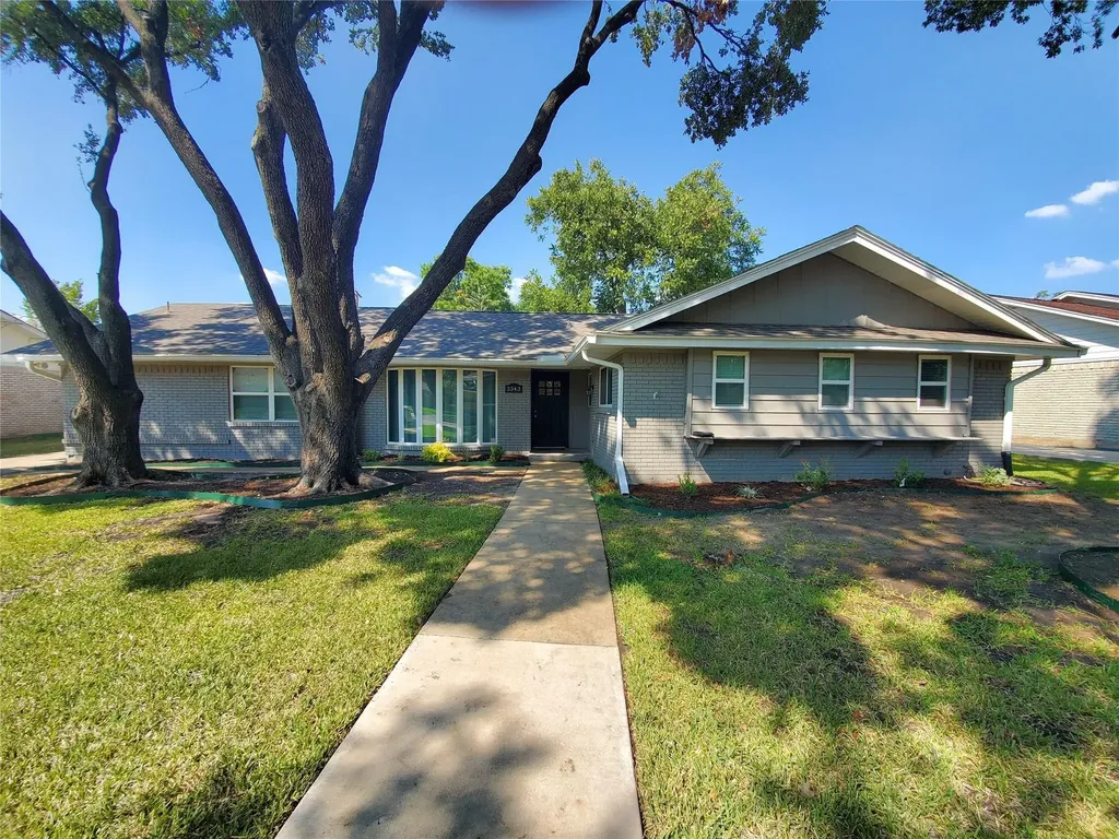 3343 Whitehall Drive Dallas TX 75229