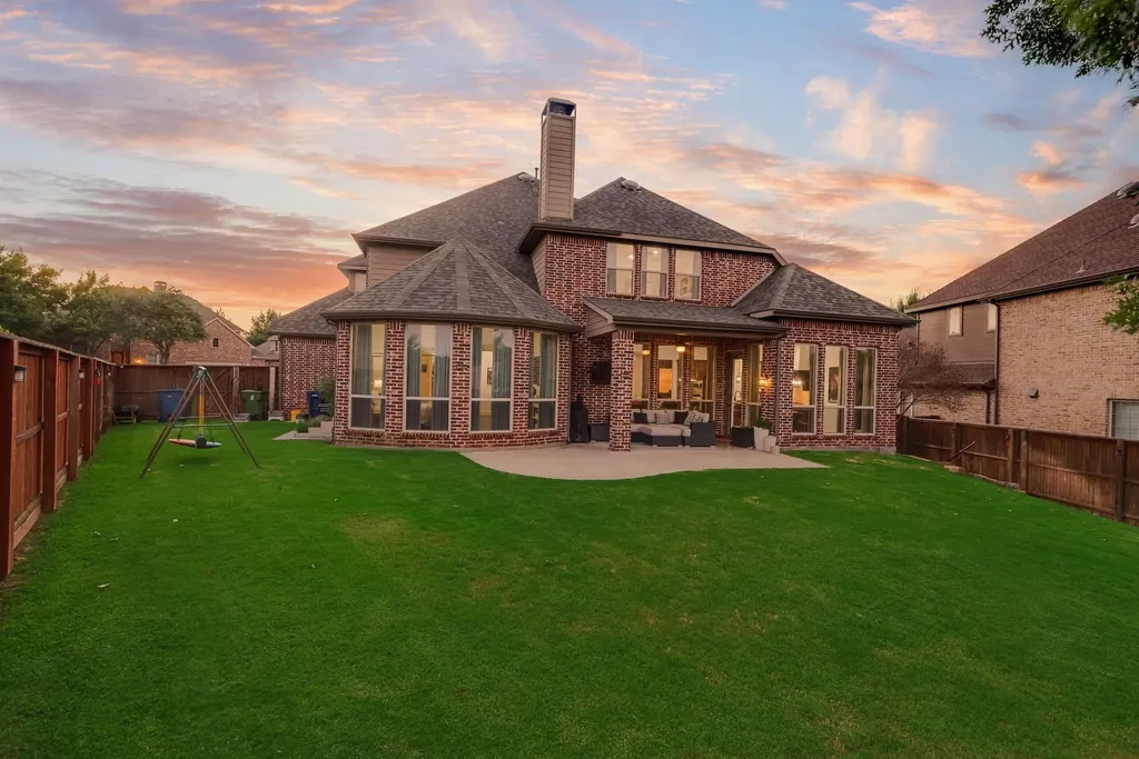 8700 Scarlet Trail Lantana TX 76226