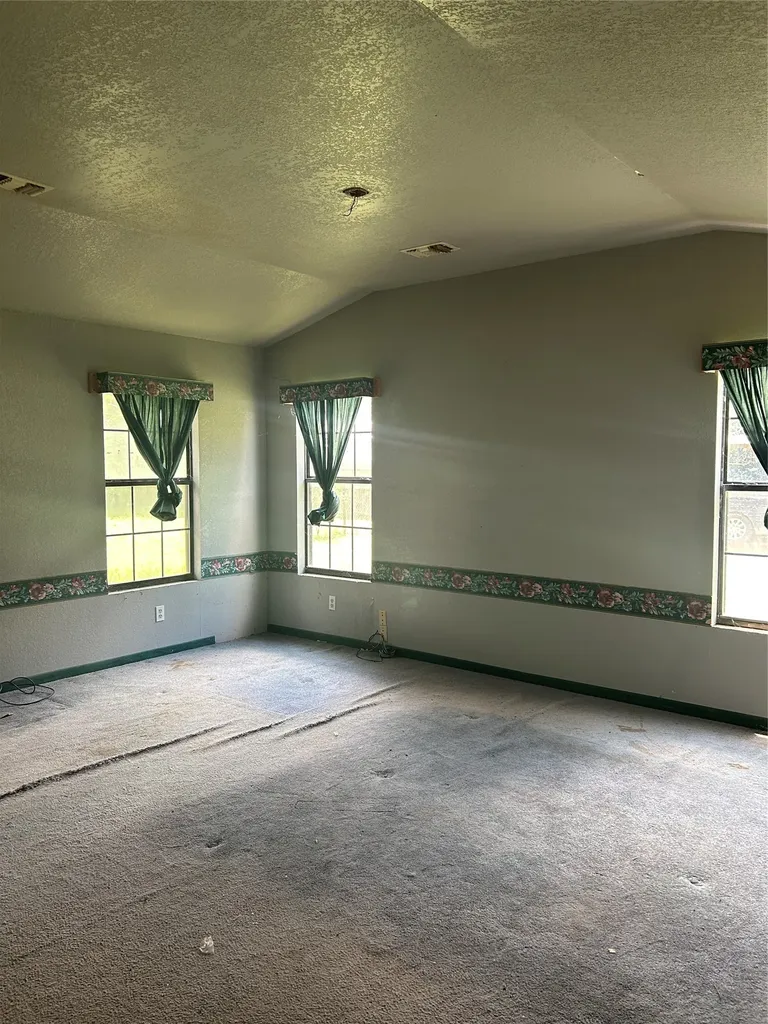 501 W 12th Street Coleman TX 76834