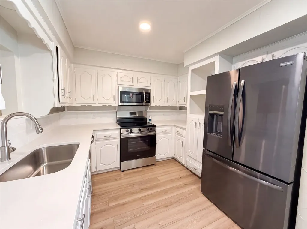 940 Western Trail Keller TX 76248