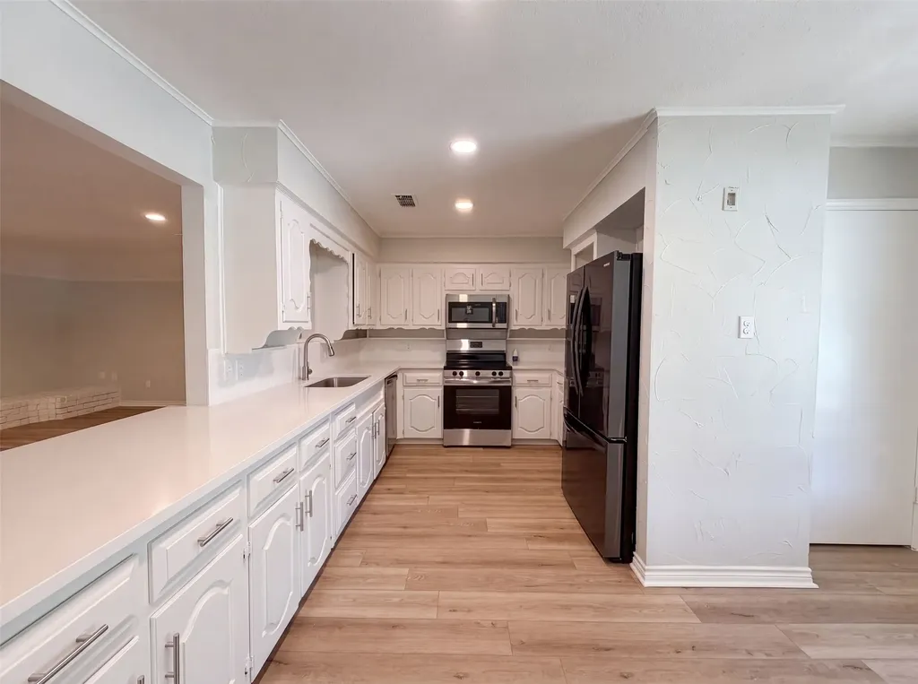 940 Western Trail Keller TX 76248