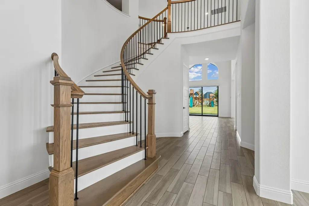 1908 Breezy Brook Lane Argyle TX 76226