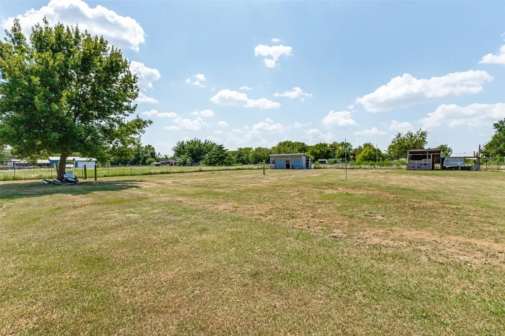 7400 County Road 131a Terrell TX 75161