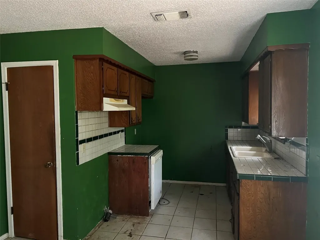 233 Hillcrest Drive Nocona TX 76255