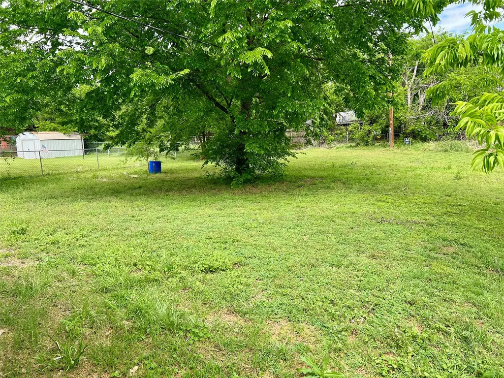 233 Hillcrest Drive Nocona TX 76255