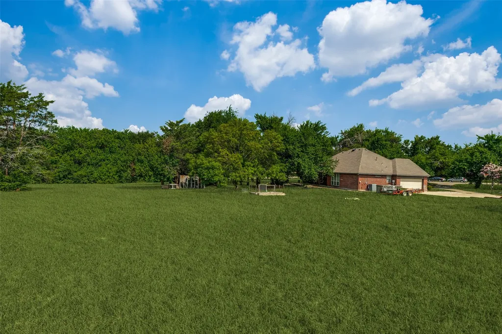 305 Cedar Hill Circle Lowry Crossing TX 75407