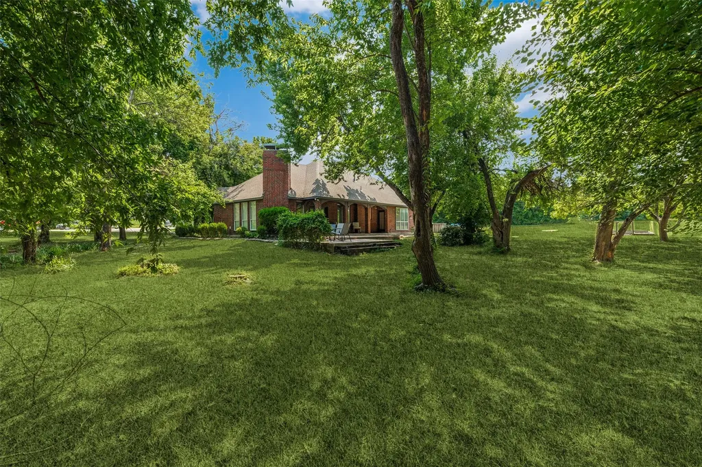 305 Cedar Hill Circle Lowry Crossing TX 75407