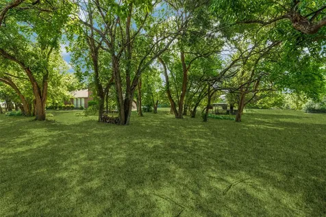 305 Cedar Hill Circle Lowry Crossing TX 75407