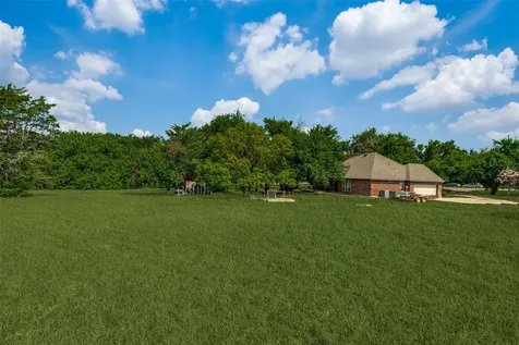 305 Cedar Hill Circle Lowry Crossing TX 75407