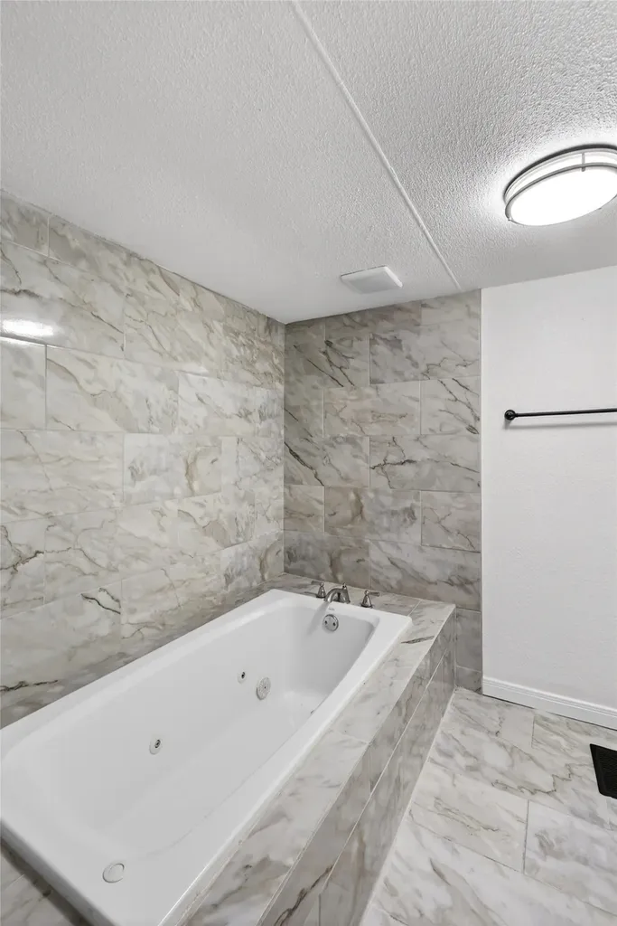 237 Wildflower Drive Gun Barrel City TX 75156