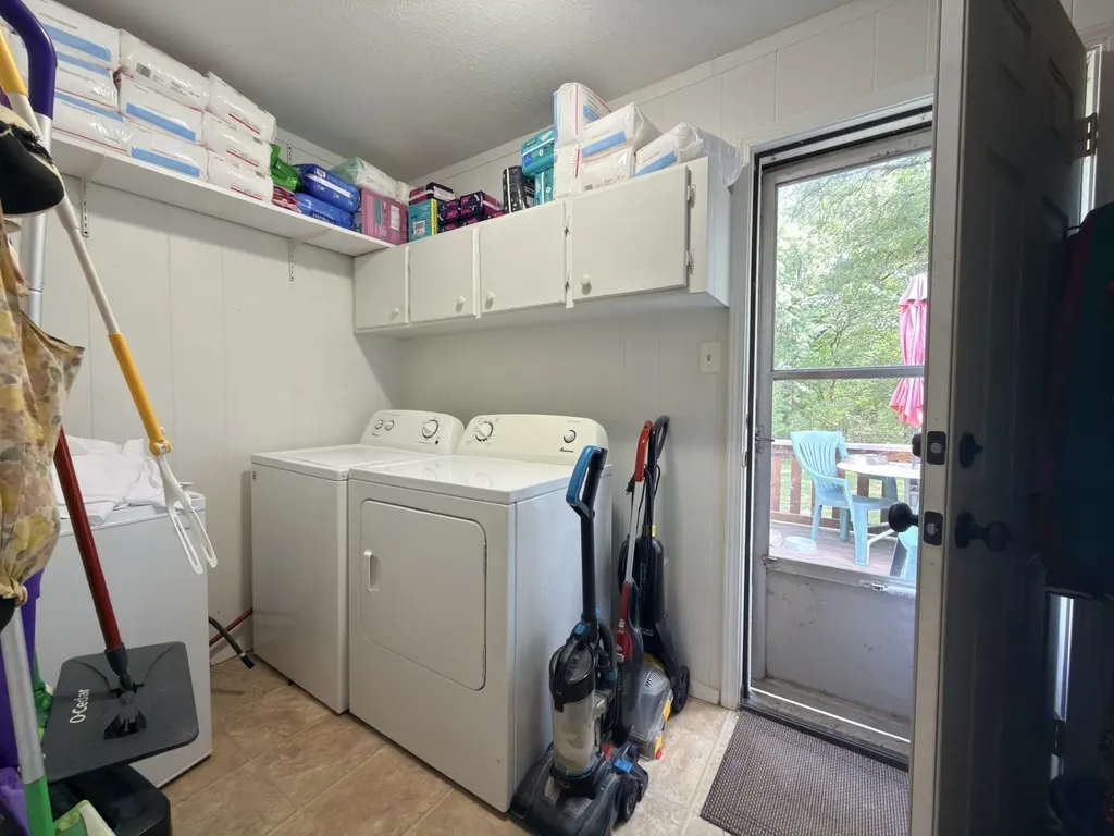 2070 County Road 3830 Quinlan TX 75474