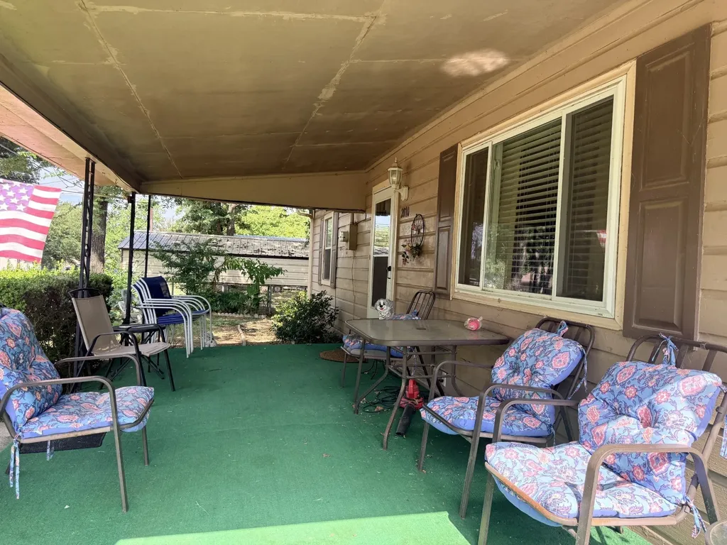 2070 County Road 3830 Quinlan TX 75474