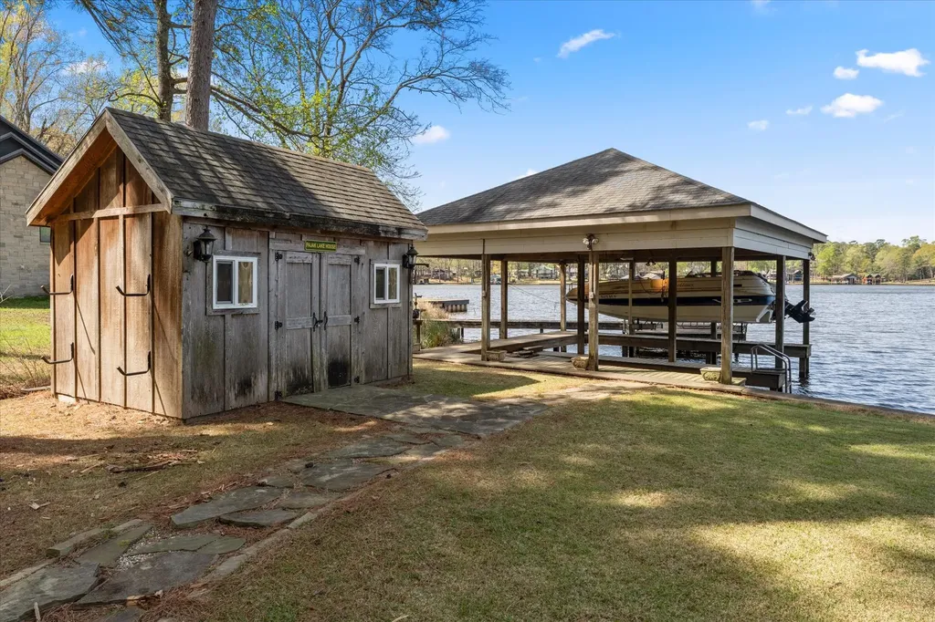 230 Lake Drive Mount Vernon TX 75457