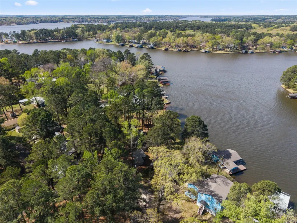 230 Lake Drive Mount Vernon TX 75457