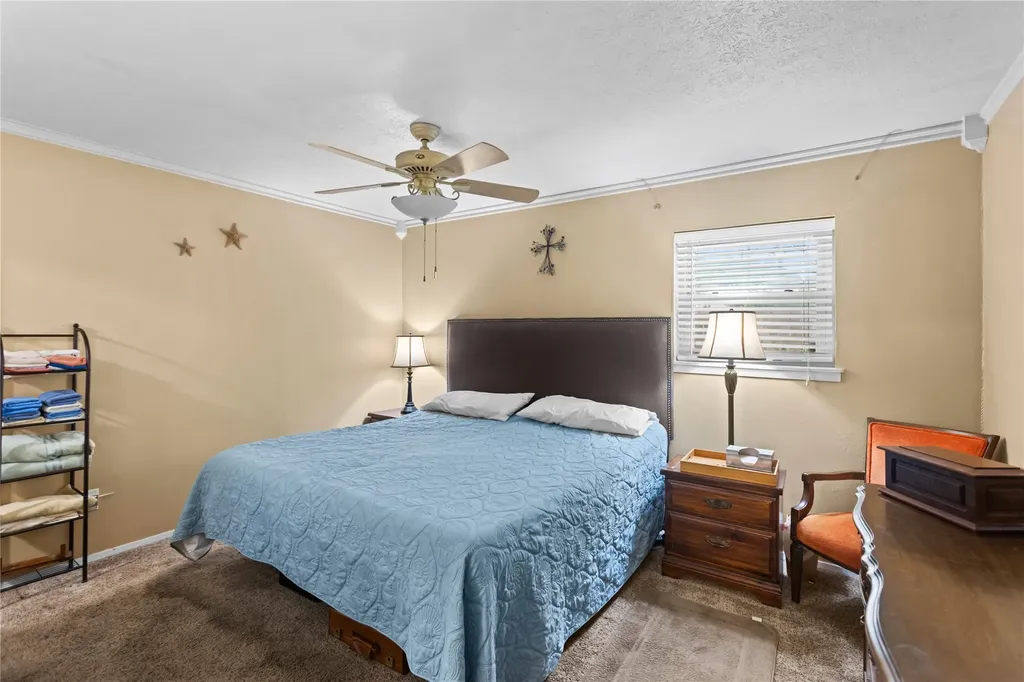 1101 14th Street Honey Grove TX 75446