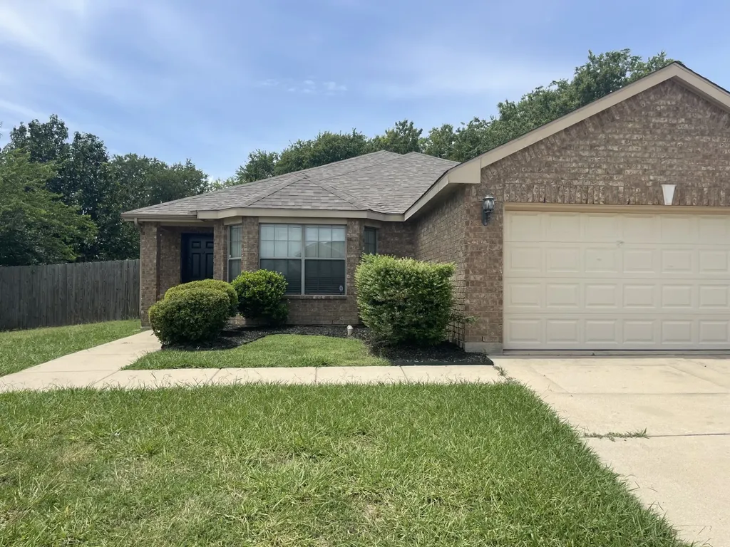 7404 Fossil Creek Drive Arlington TX 76002