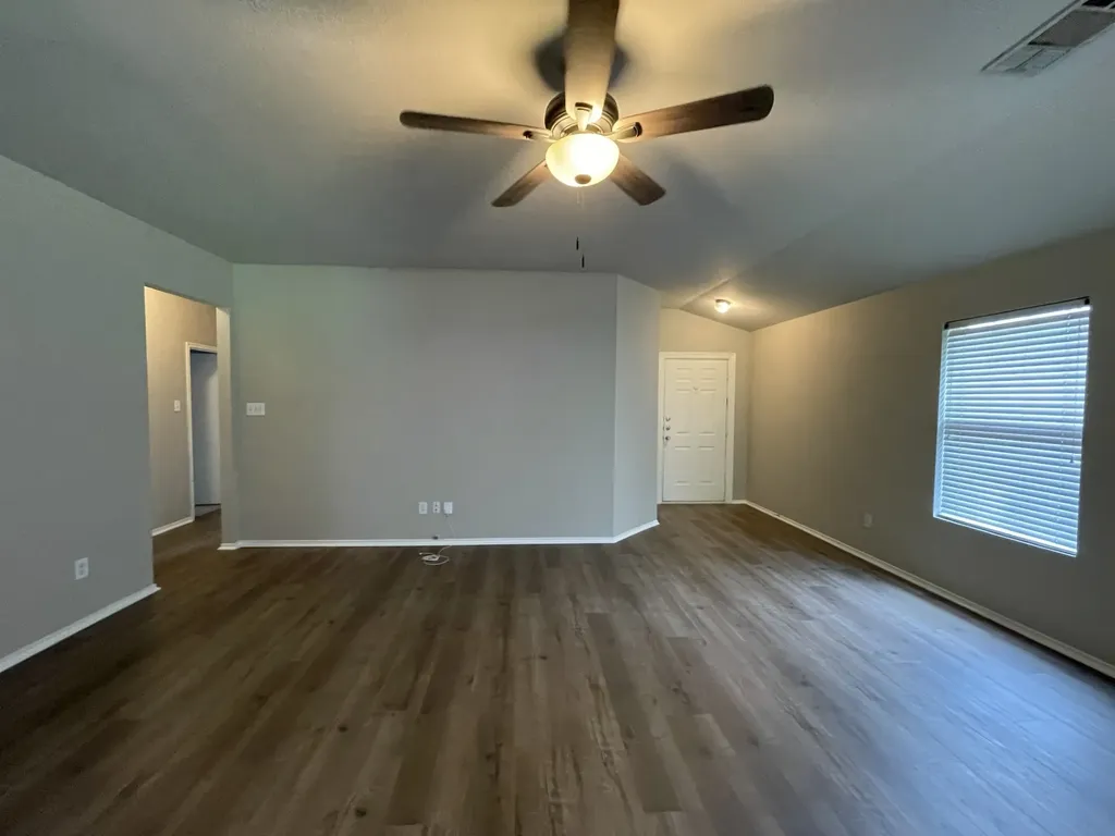 7404 Fossil Creek Drive Arlington TX 76002
