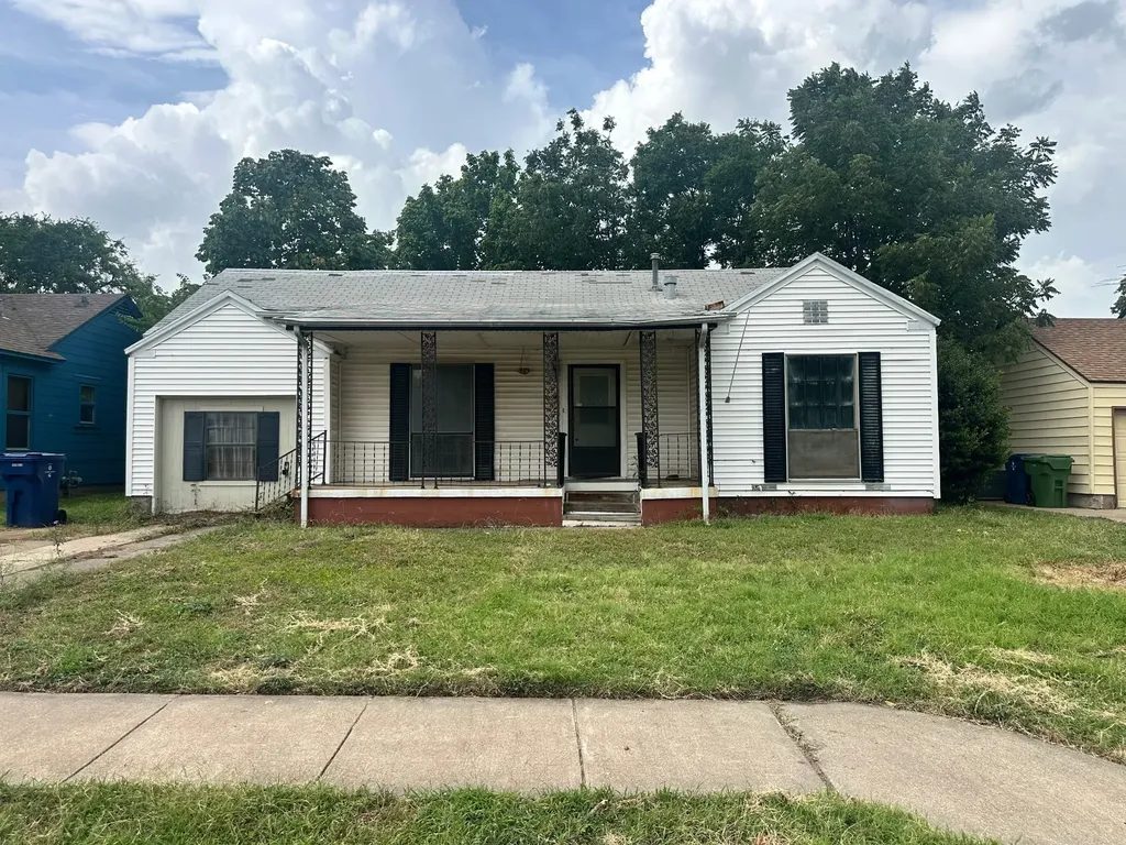 813 Magnolia Drive Garland TX 75040