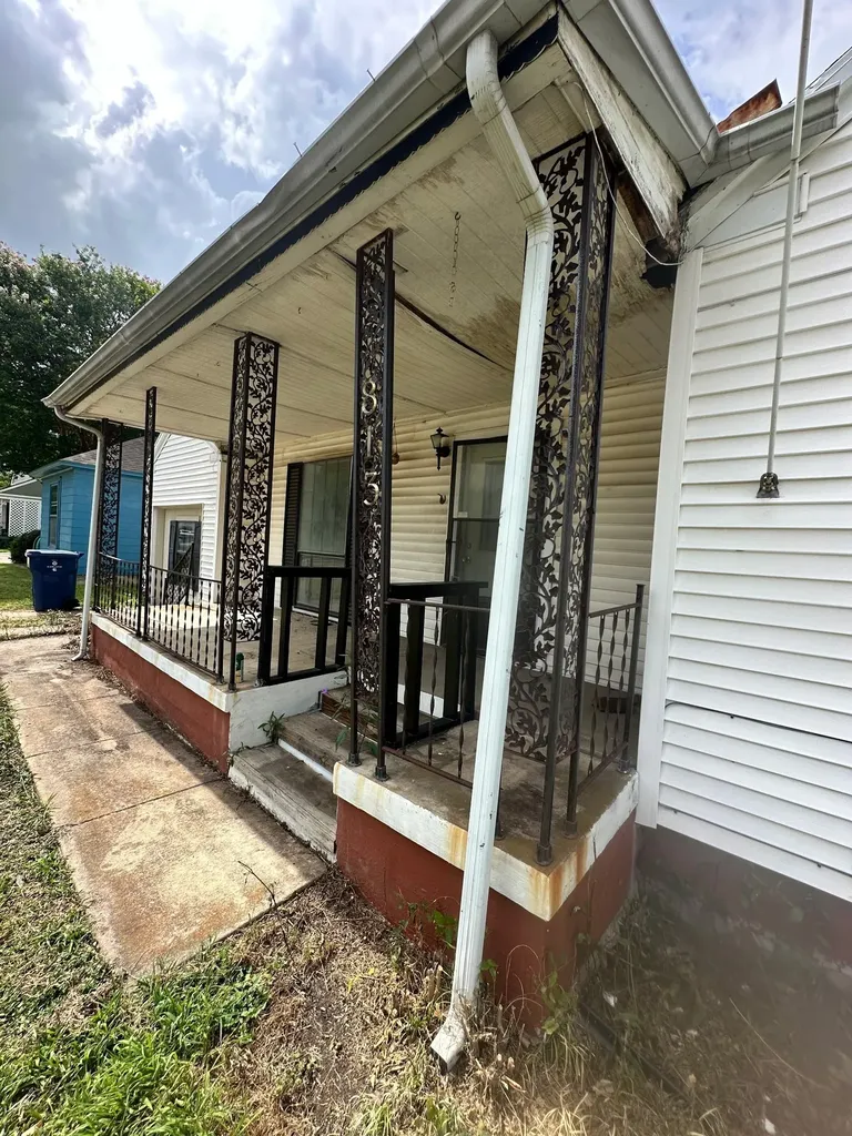 813 Magnolia Drive Garland TX 75040