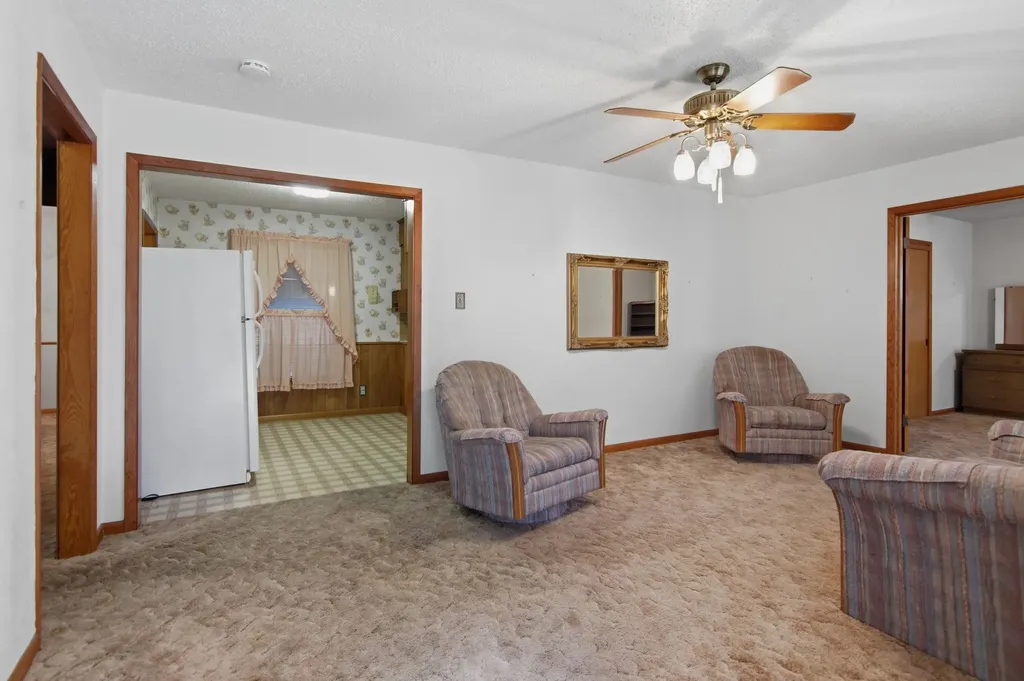 329 N Ash Avenue Azle TX 76020