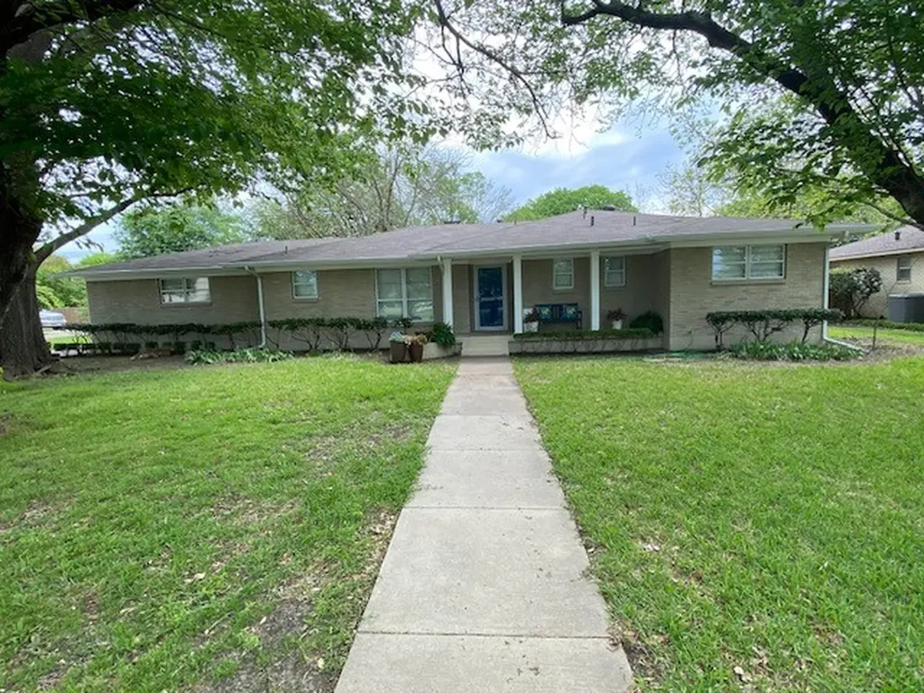 402 Paula Road Mckinney TX 75069