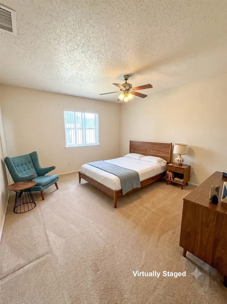 606 Oxford Park Garland TX 75043