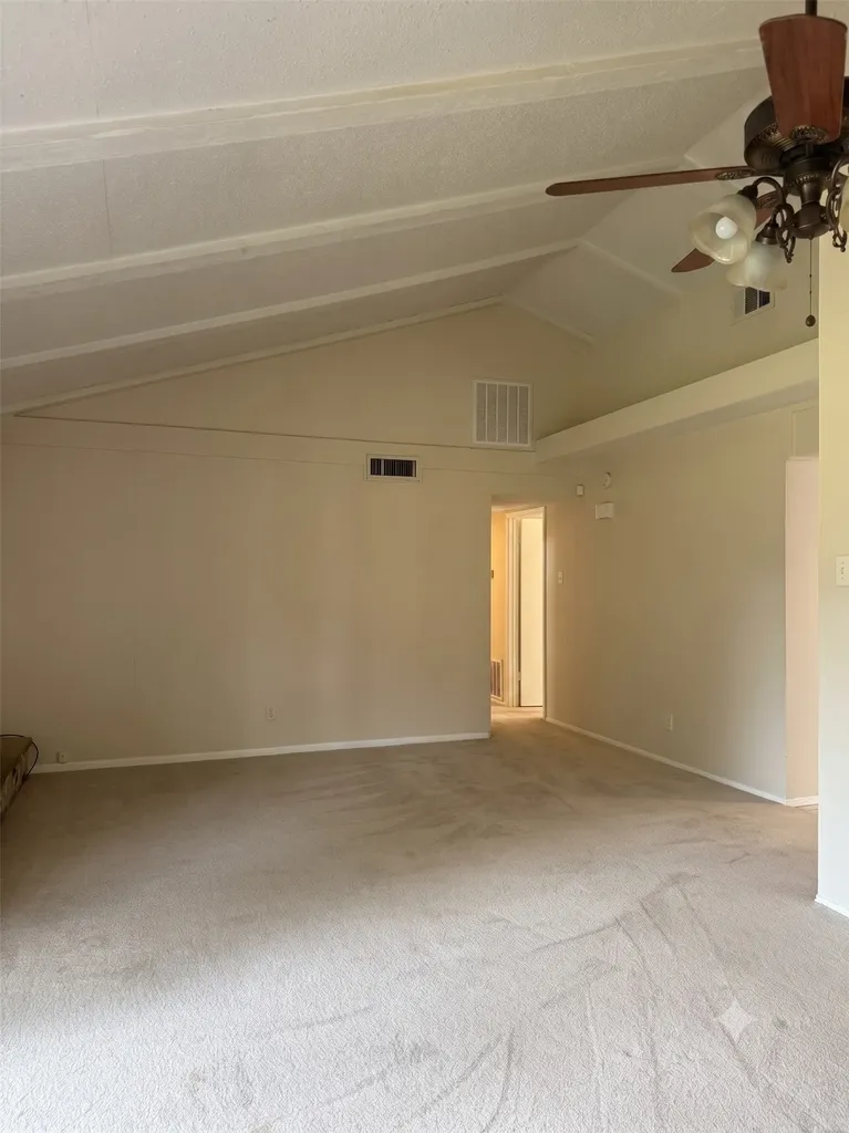 606 Oxford Park Garland TX 75043