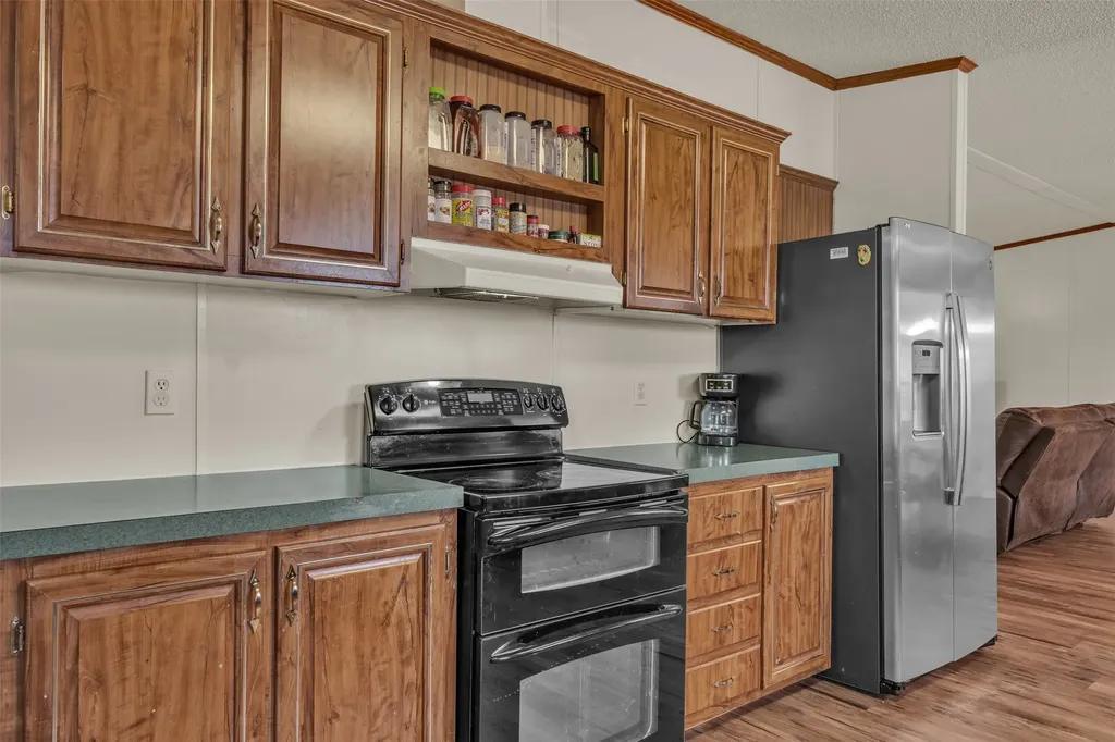 11625 Creekview Road Crowley TX 76036