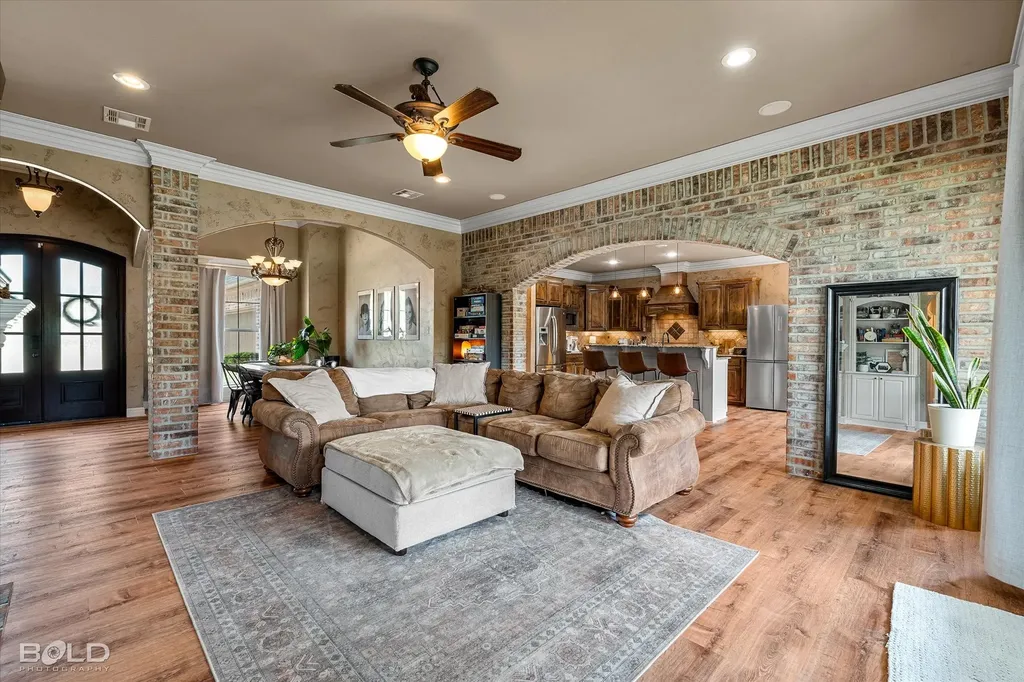 9053 Sundance Lane Shreveport LA 71106