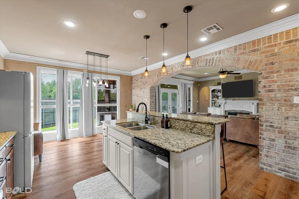 9053 Sundance Lane Shreveport LA 71106