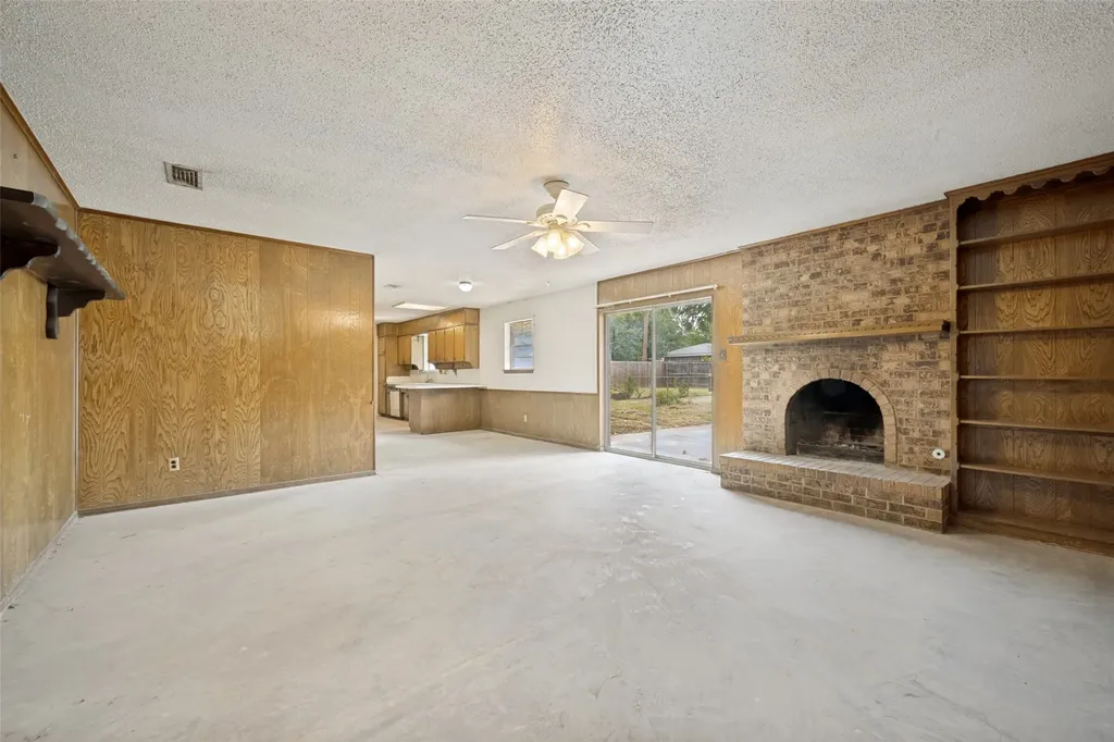 2426 Yellowstone Place Denton TX 76209