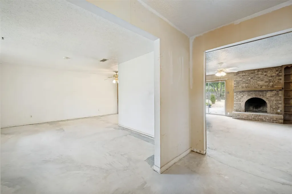 2426 Yellowstone Place Denton TX 76209