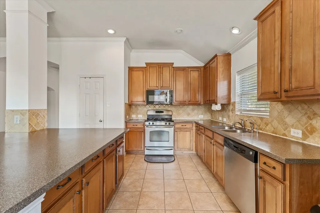 772 Glen Hollow Trail Forney TX 75126