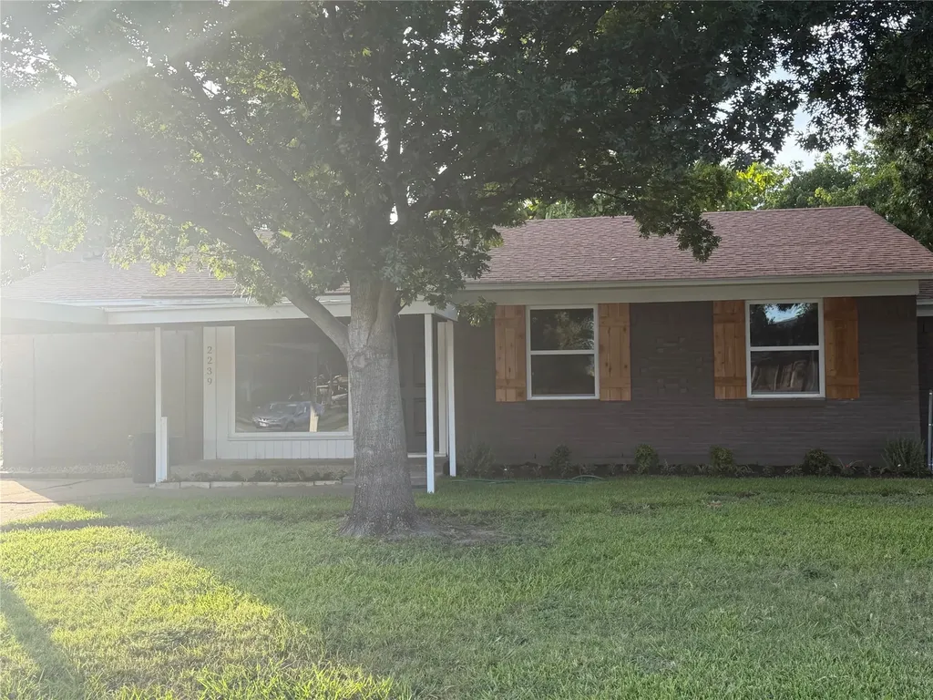 2239 Norma Drive Mesquite TX 75149