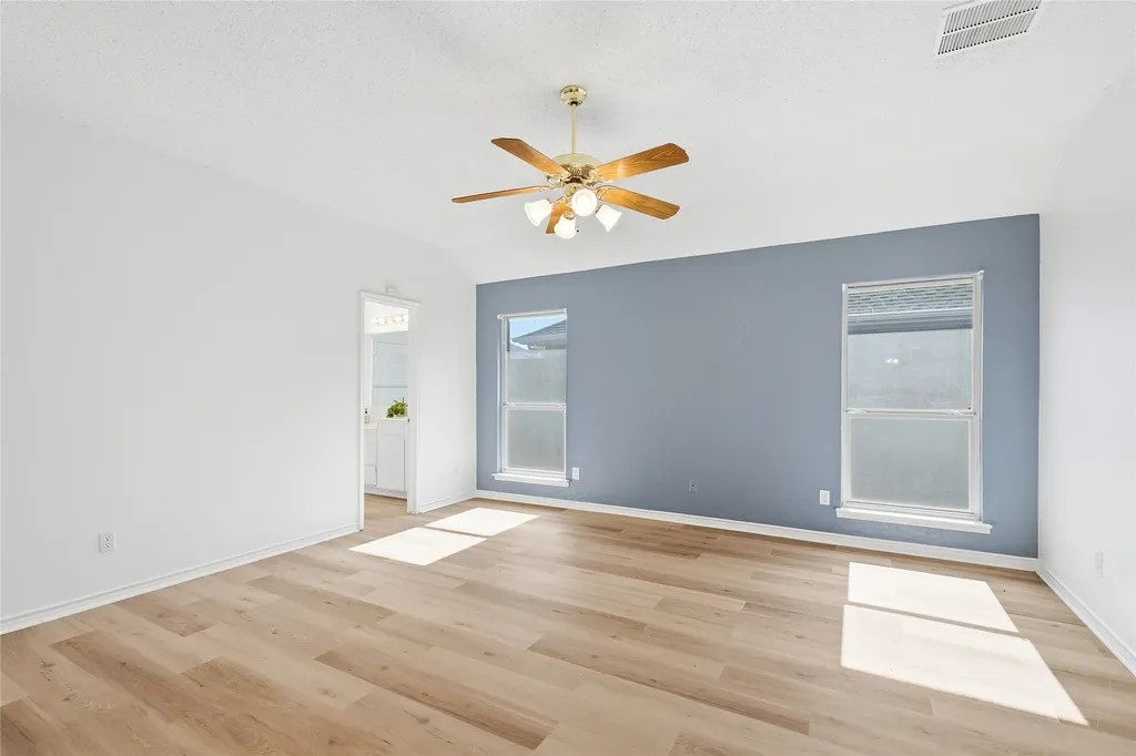 4912 Basil Drive Mckinney TX 75070