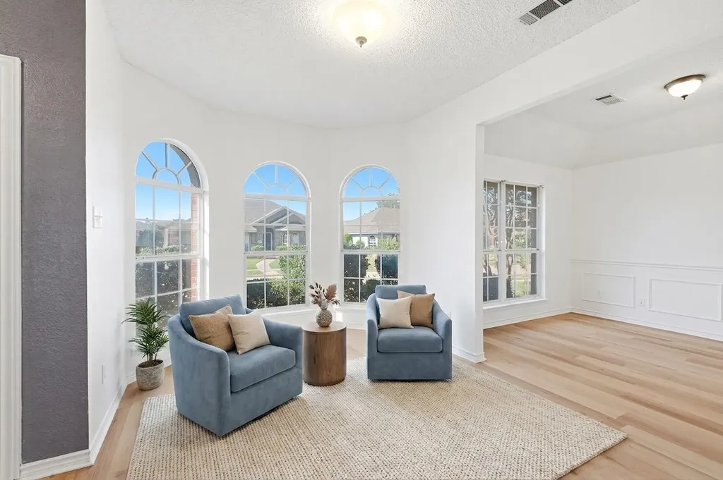 4912 Basil Drive Mckinney TX 75070