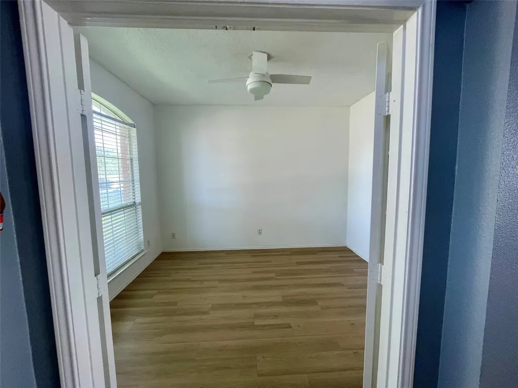 7520 Sunburst Trail Denton TX 76210