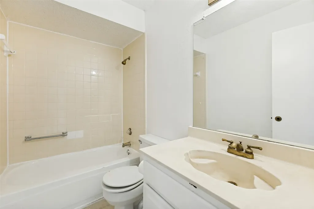 3318 Berkner Drive Garland TX 75044