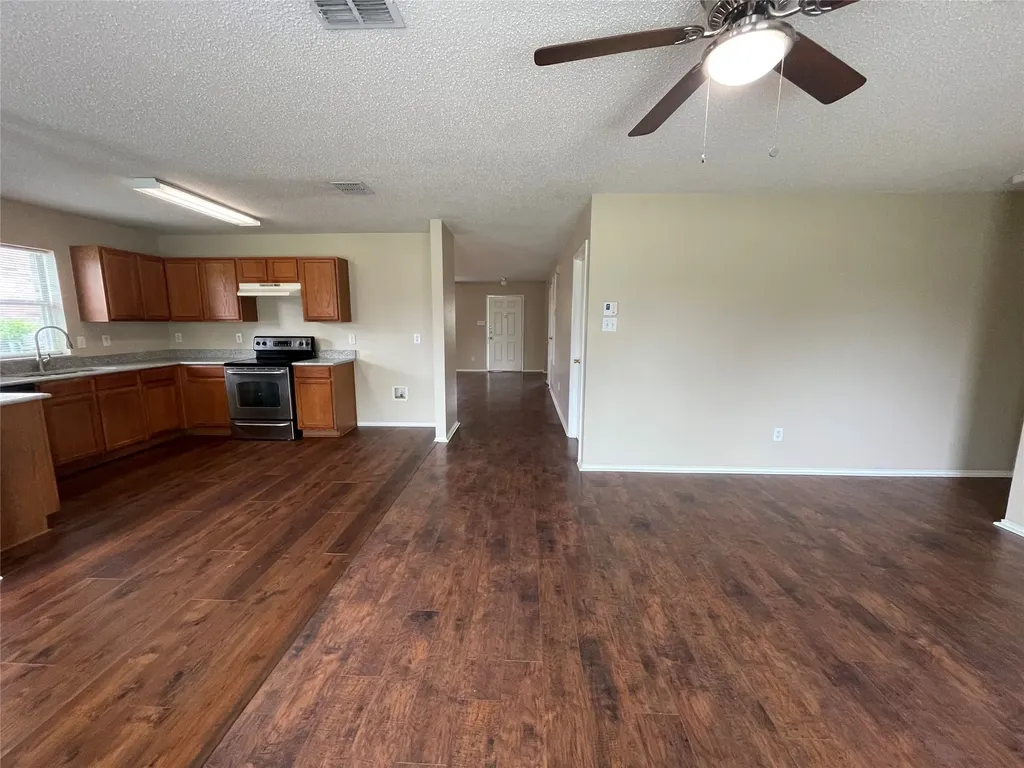 1420 Bumble Bee Drive Lancaster TX 75134