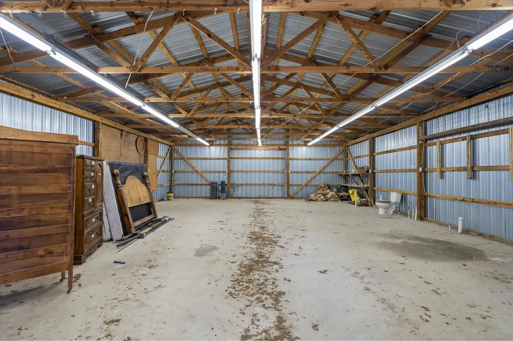 1709 Vz County Road 2502 Canton TX 75103