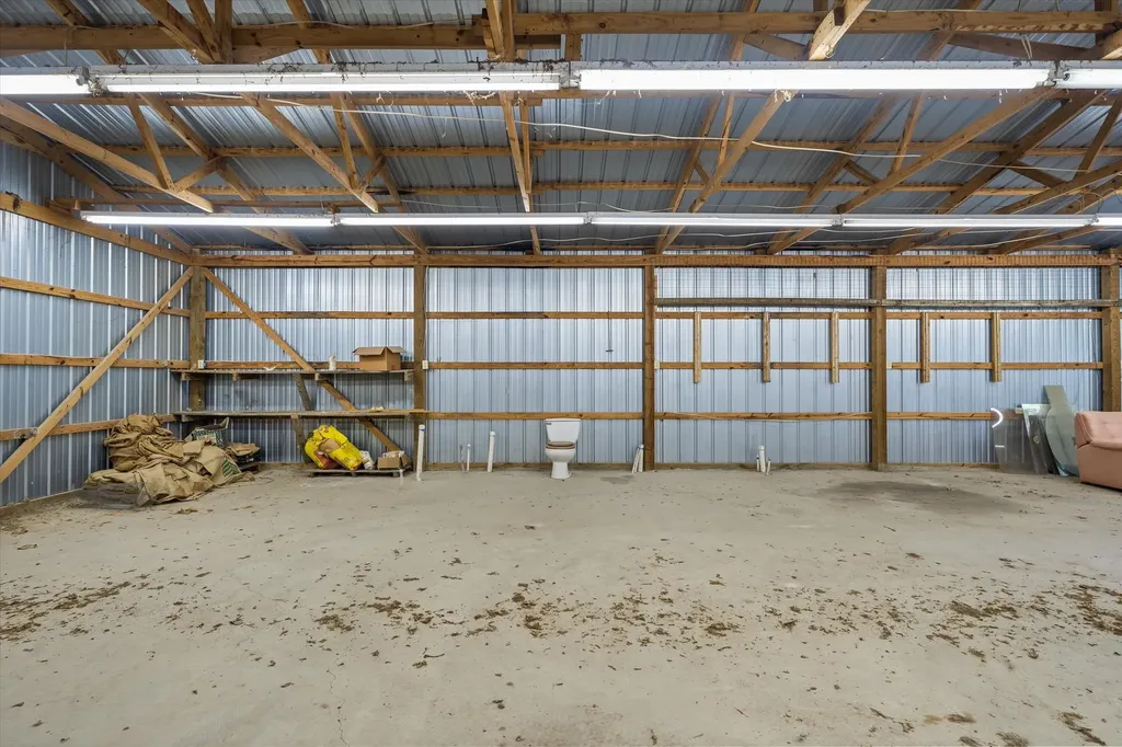 1709 Vz County Road 2502 Canton TX 75103